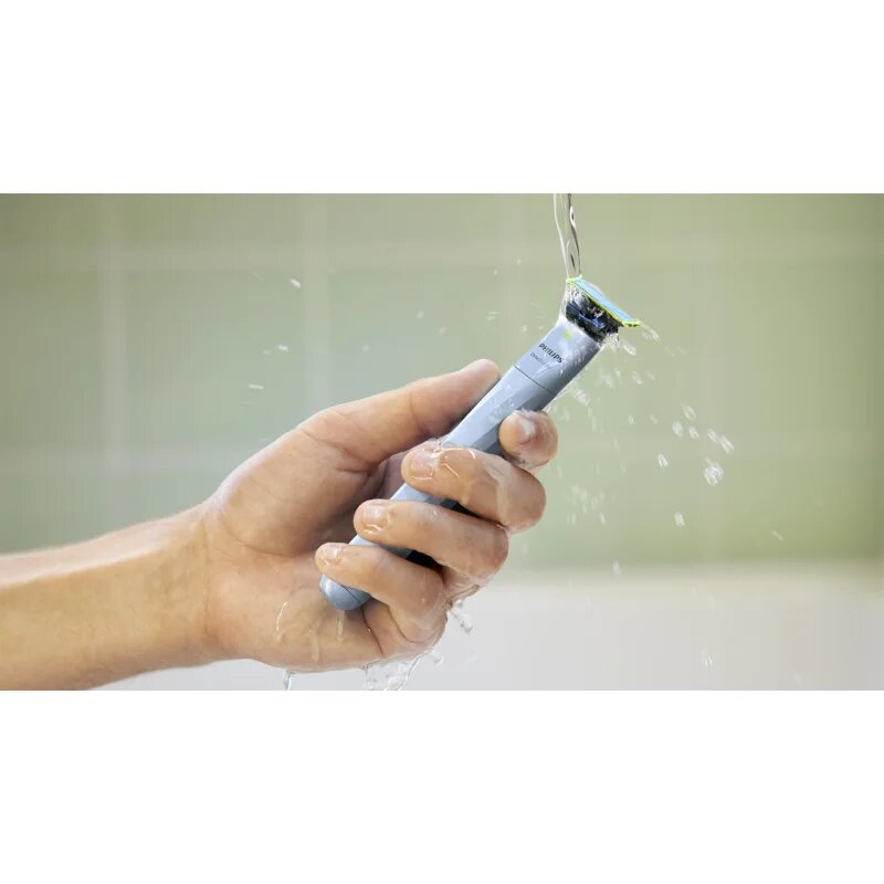 Philips OneBlade First Shave QP1324/30 brivnik za brado 1 kos
