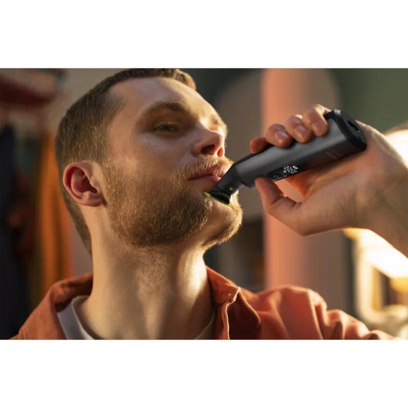 Philips OneBlade Pro 360 QP6552/30 prirezovalnik za obraz in telo 1 kos