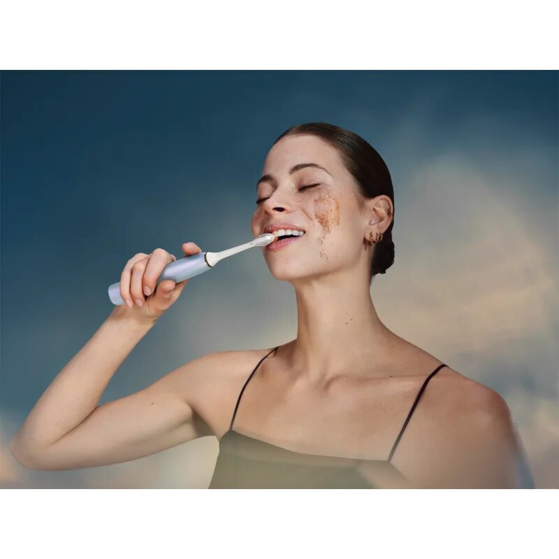 Philips Sonicare 9900 DiamondClean Prestige Limited Edition HX9997/32 sonična električna zobna ščetka z aplikacijo Baby Blue 1 kos