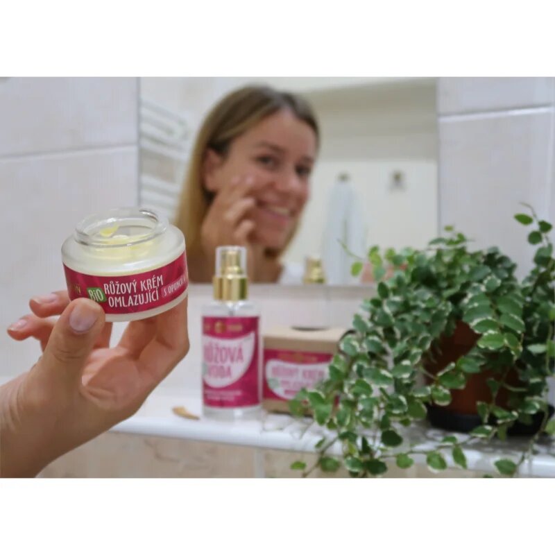 Purity Vision BIO Rose vlažilna vrtnična krema s pomlajevalnim učinkom 40 ml