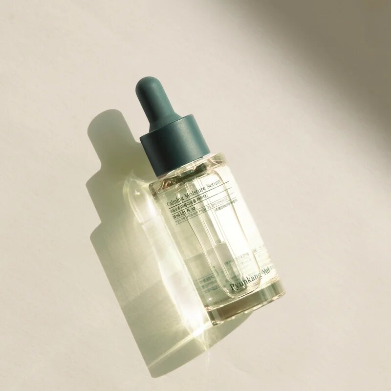 Pyunkang Yul Calming Moisture Serum pomirjajoči vlažilni serum za občutljivo kožo 30 ml