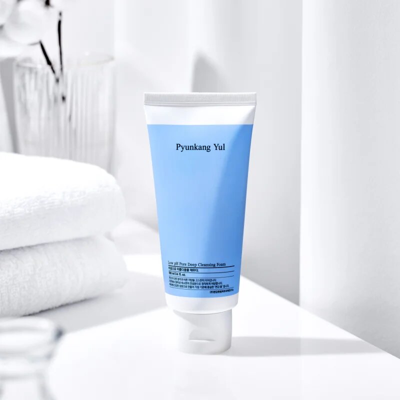 Pyunkang Yul Deep Cleansing Low pH globinsko čistilna pena za občutljivo in suho kožo 100 ml