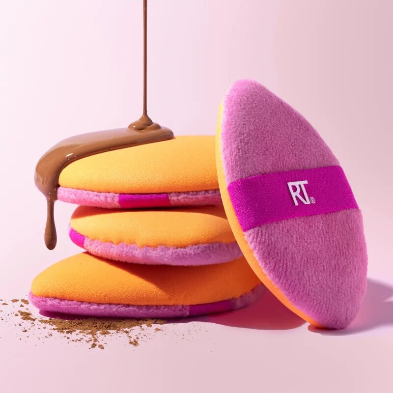 Real Techniques Miracle 2-In-1 gobica za tekoči puder 2 kos 2 kos