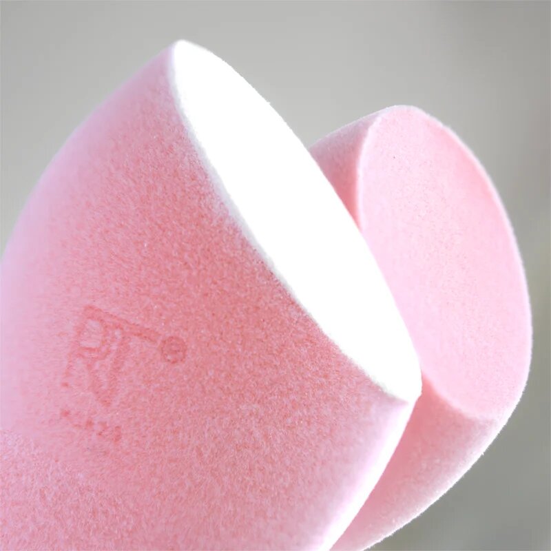 Real Techniques Sponge+ Miracle Powder gobica za puder 1 kos