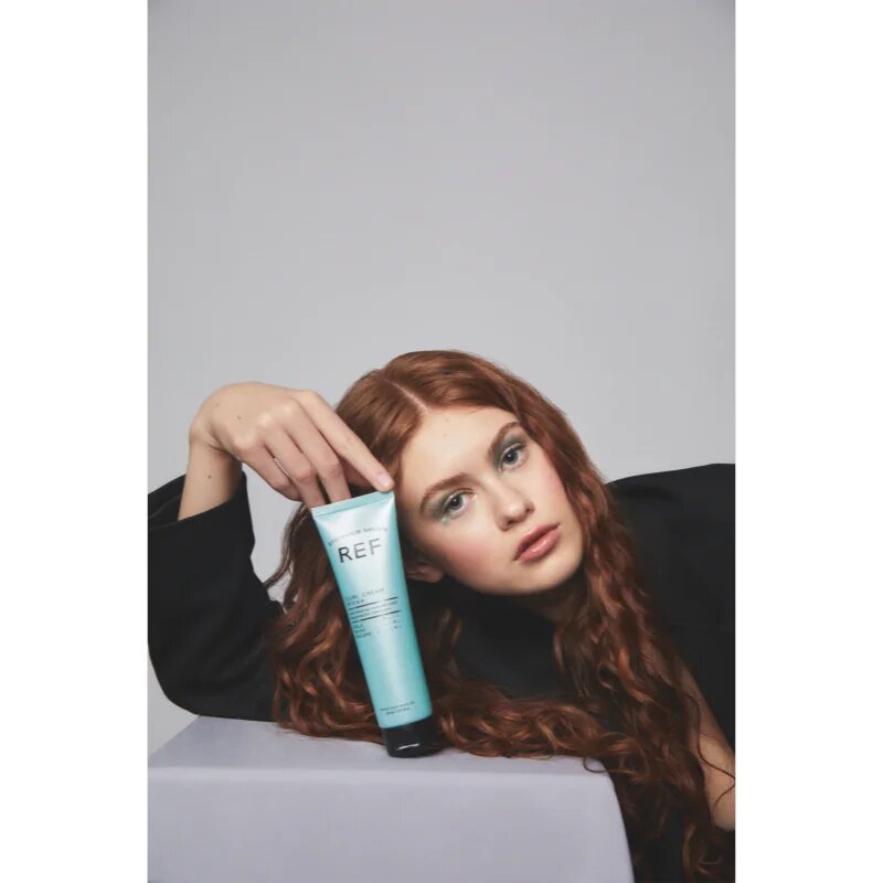 REF Curl Cream N°244 krema za definicijo las za kodraste lase 150 ml