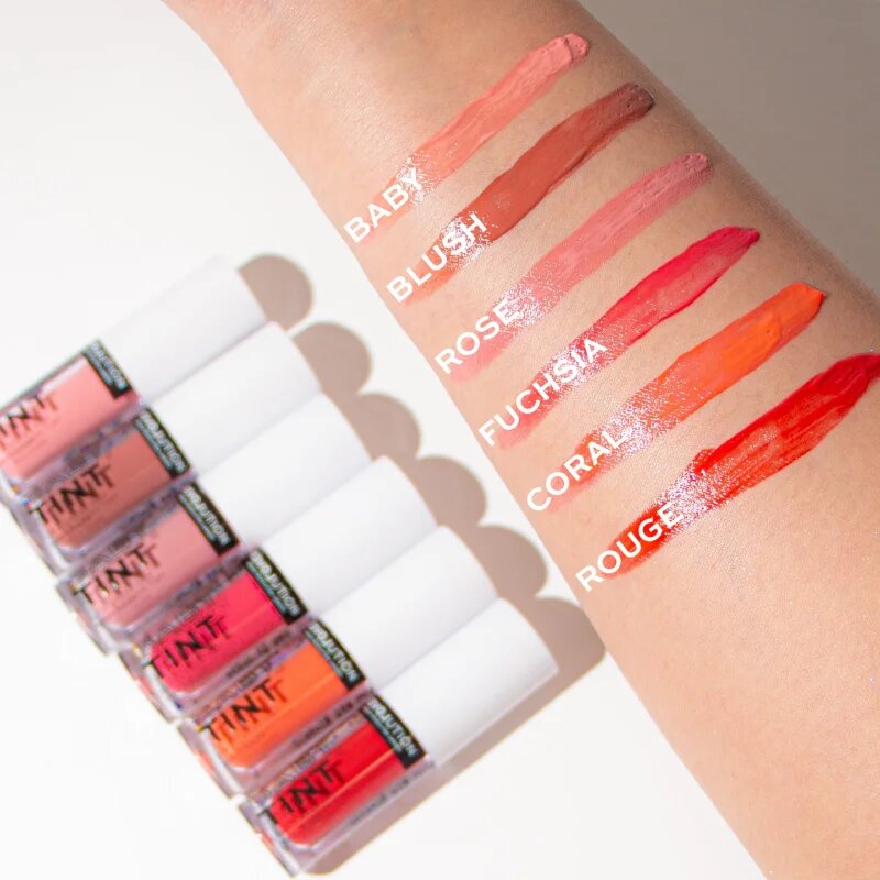 Revolution Relove Baby Tint tekoče rdečilo in sijaj za ustnice odtenek Baby 1.4 ml