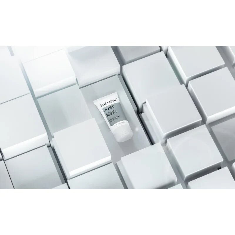 Revox B77 Just Azelaic Acid 10% posvetlitvena emulzija za obraz 30 ml