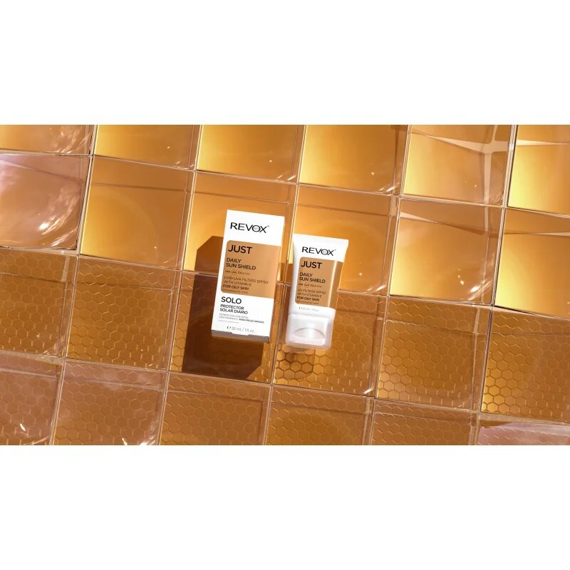 Revox B77 JUST Daily Sun Shield zaščitna krema za mastno in mešano kožo SPF 50+ 30 ml
