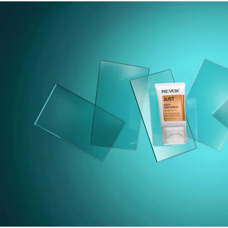 Revox B77 Just Daily Sun Shield zaščitna krema za obraz SPF 50+ 30 ml