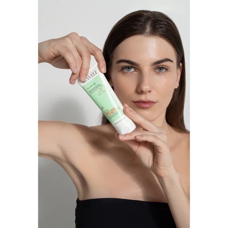 Revuele Aloe Daily Sun Hand Cream SPF 20 zaščitna krema za roke SPF 20 80 ml