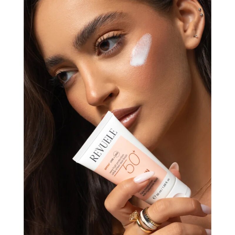 Revuele Daily Sun Barrier SPF 50+ vlažilna krema za obraz SPF 50+ 50 ml