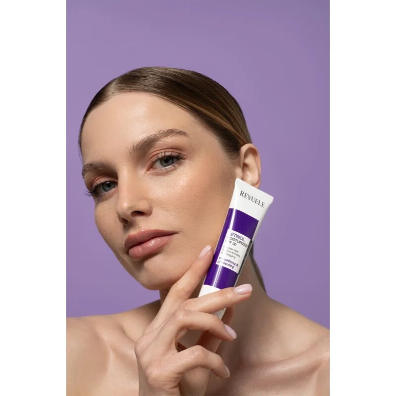 Revuele Retinol Moisturizer SPF 30 intenzivna vlažilna krema proti gubam SPF 30 40 ml