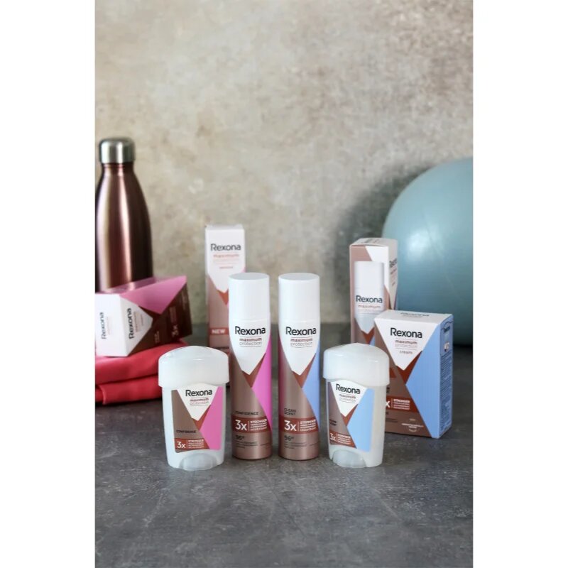 Rexona Maximum Protection Confidence kremasti antiperspirant proti prekomernemu potenju Confidence 45 ml