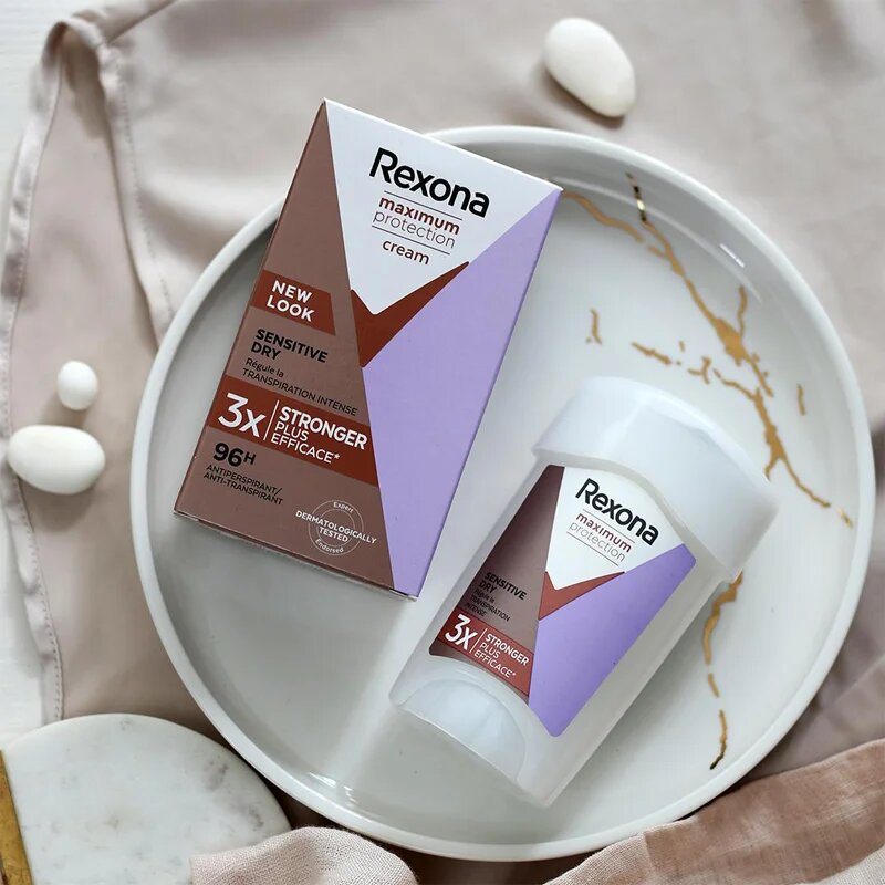 Rexona Maximum Protection Sensitive Dry kremasti antiperspirant proti prekomernemu potenju Sensitive Dry 45 ml