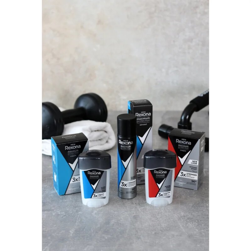 Rexona Men Maximum Protection Clean Scent kremasti antiperspirant proti prekomernemu potenju 45 ml