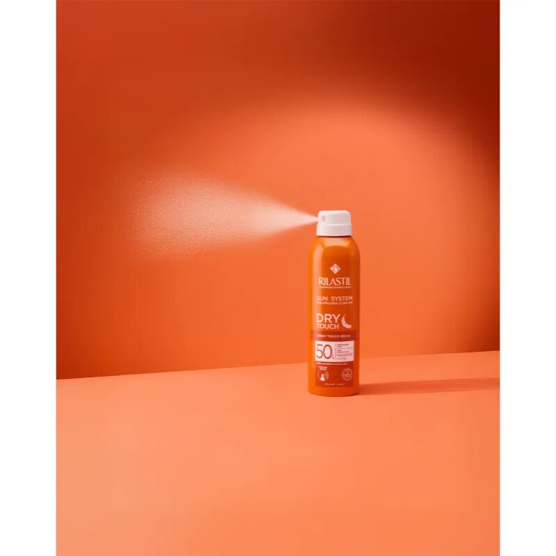 Rilastil Sun System Dry Touch zaščitno pršilo za sončenje SPF 50 200 ml