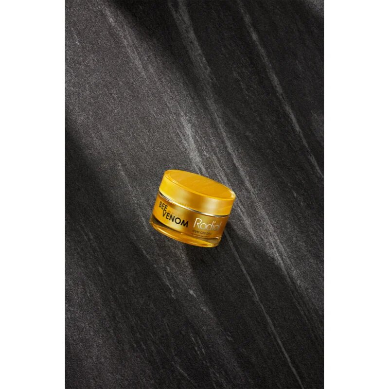 Rodial Bee Venom Eye Cream krema za predel okoli oči s čebeljim strupom 25 ml