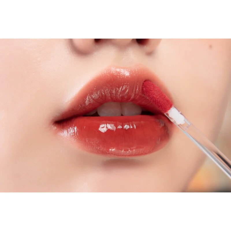 rom&nd Glasting Water Tint sijaj za ustnice odtenek 02 Red Drop 4 g