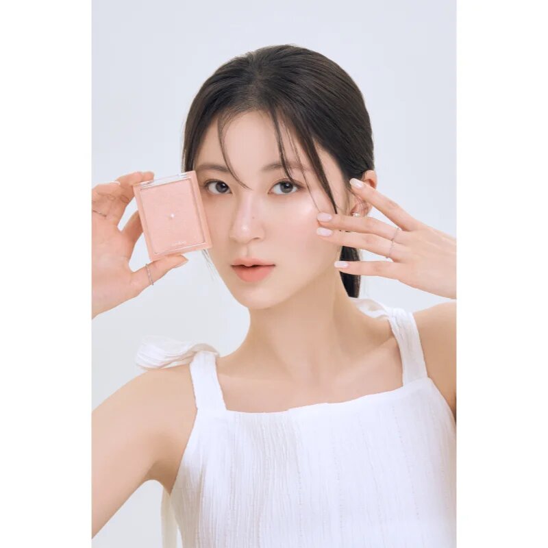 rom&nd See-Through Veil Lighter biserni osvetljevalec odtenek 01 Sunkissed Veil 5.5 g