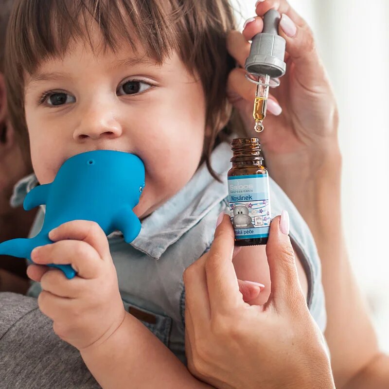 Saloos Kids' Care otroško olje za nego kože okoli nosu pri prehladih 10 ml