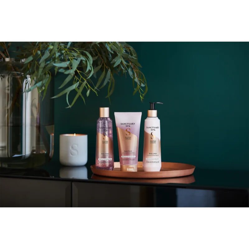 Sanctuary Spa Lily & Rose Collection gelasti piling z gladilnim učinkom 200 ml