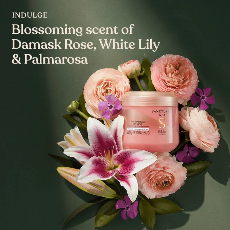 Sanctuary Spa Lily & Rose Collection negovalni piling za telo z vonjem cvetja 300 g