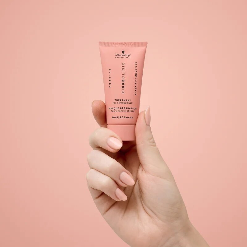 Schwarzkopf Professional Fibre Clinix Fortify Treatment maska za okrepitev las za poškodovane lase 30 ml