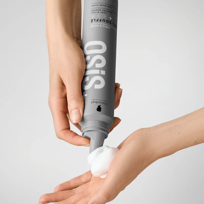 Schwarzkopf Professional Osis+ Curl Soufflé oblikovalna pena za valovite in kodraste lase 200 ml