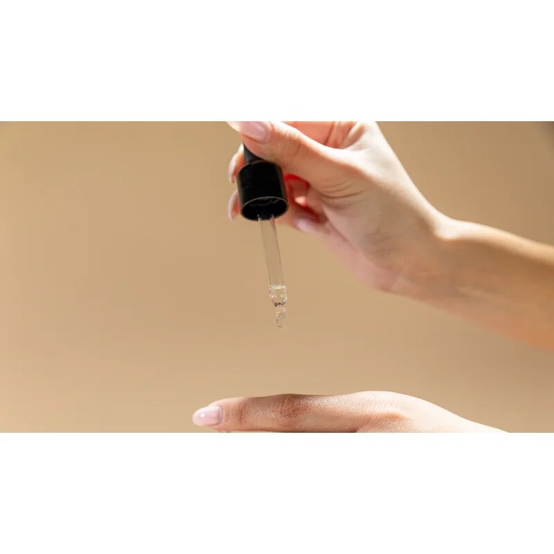 Sendo Nourish Concentrated Face Serum with Hyaluronic Acid & Phytocollagen koncentrat s hialuronsko kislino in fitokolagenom 25 ml