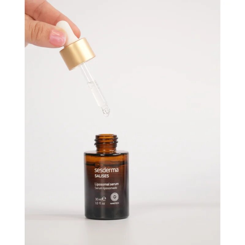 Sesderma Salises Liposomal Serum liposomalni serum proti nepravilnostim na aknasti koži 30 ml