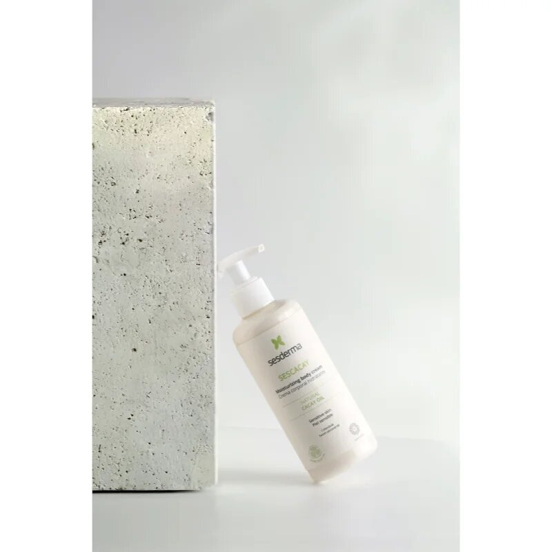 Sesderma SESCACAY Moisturizing Body Cream vlažilna krema za telo 250 ml