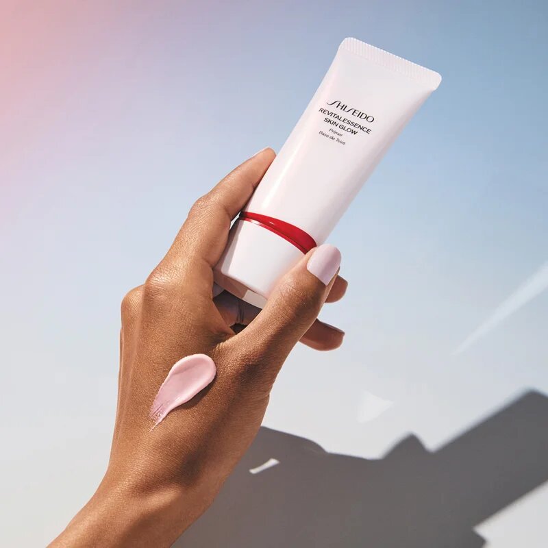 Shiseido Revitalessence Skin Glow Primer posvetlitvena podlaga SPF 25 30 ml