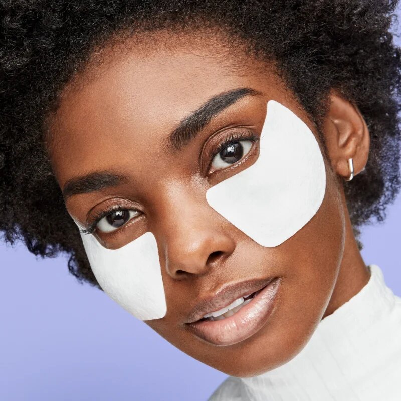 Shiseido Vital Perfection Uplifting & Firming Express Eye Mask lifting in učvrstitvena maska za predel okoli oči 12 kos