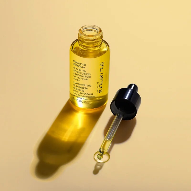 Shu Uemura Essence Absolue pomirjajoči oljasti serum za lase in lasišče 50 ml
