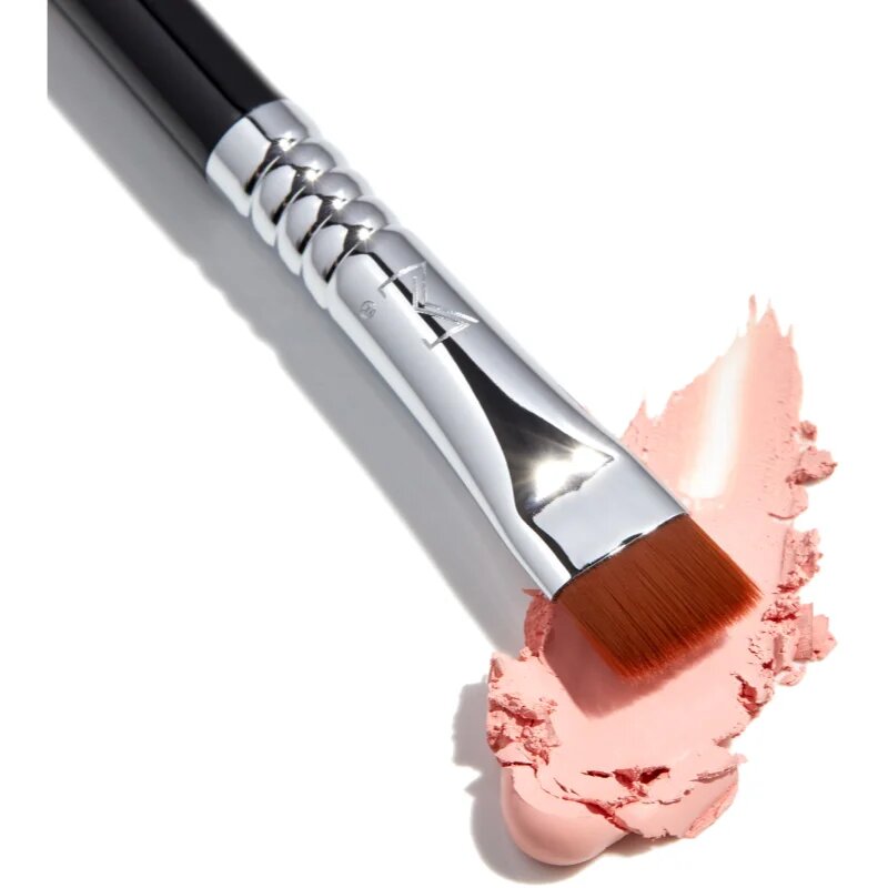 Sigma Beauty Eyes E15 ploščat čopič za detajle 1 kos