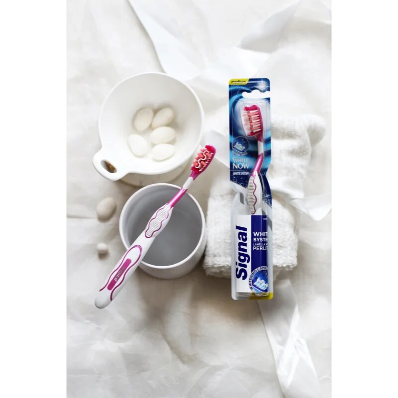 Signal White System zobna ščetka medium 1 kos