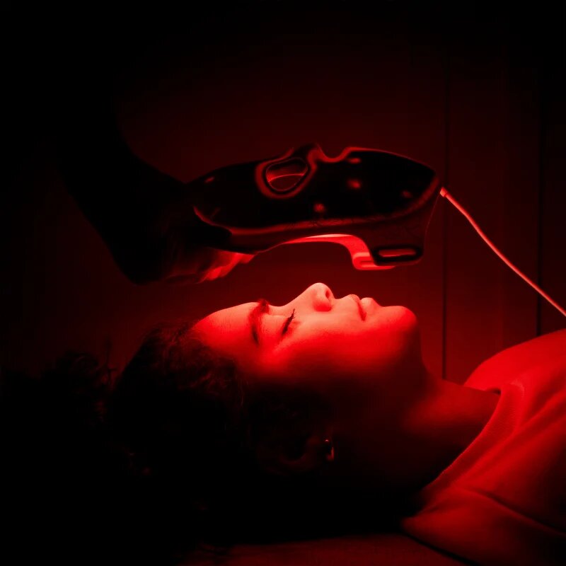 Silk'n LED&EMS maska za obraz proti gubam s tehnologijama LED in EMS 1 kos