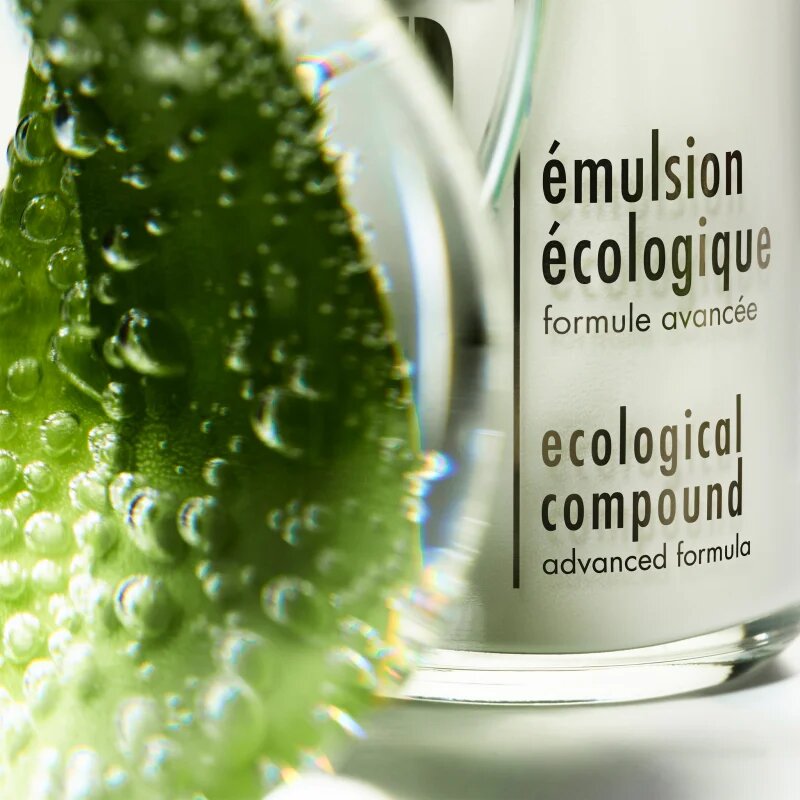 Sisley Ecological Compound Day and Night vlažilna emulzija z regeneracijskim učinkom 60 ml