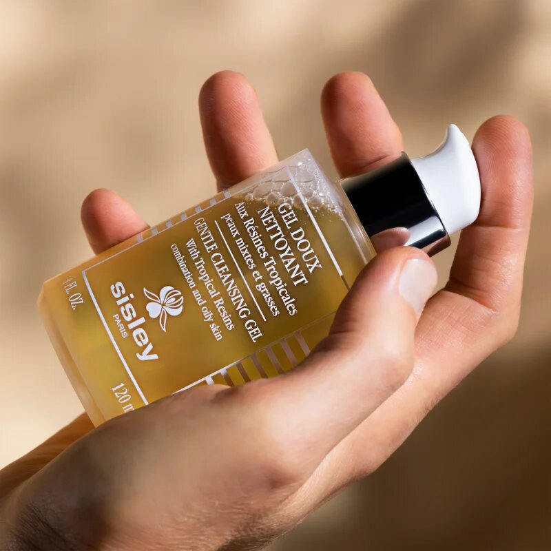 Sisley Gentle Cleansing Gel čistilni gel za odstranjevanje ličil 120 ml