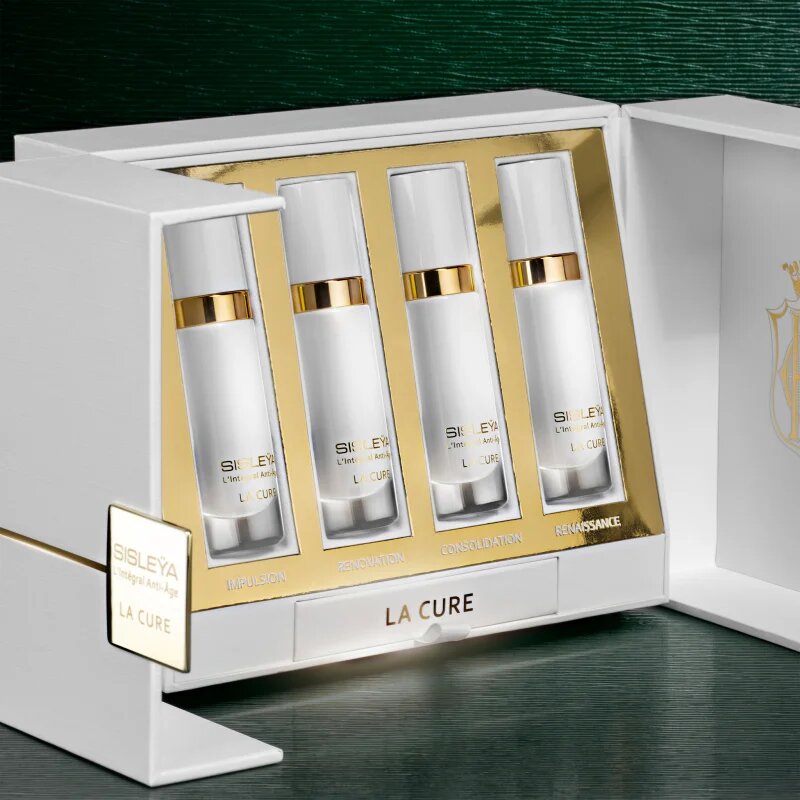 Sisley L'Integral Anti-Age La Cure Set 4-tedenska intenzivna kura za mladosten videz 4x10 ml