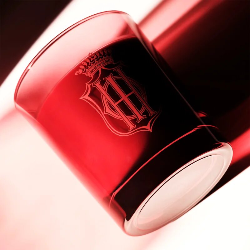 Sisley Rose dišeča sveča 220 g