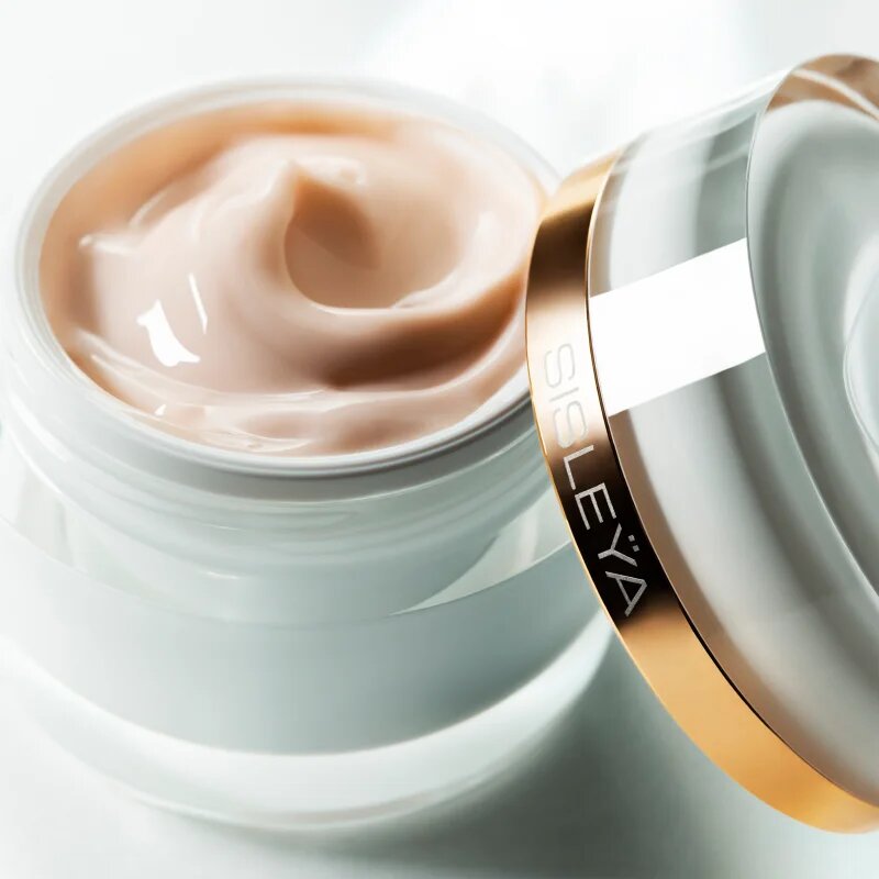 Sisley Sisleÿa L'Integral Anti-Age Fresh Gel Cream luksuzna krema proti gubam za mešano do mastno kožo 50 ml
