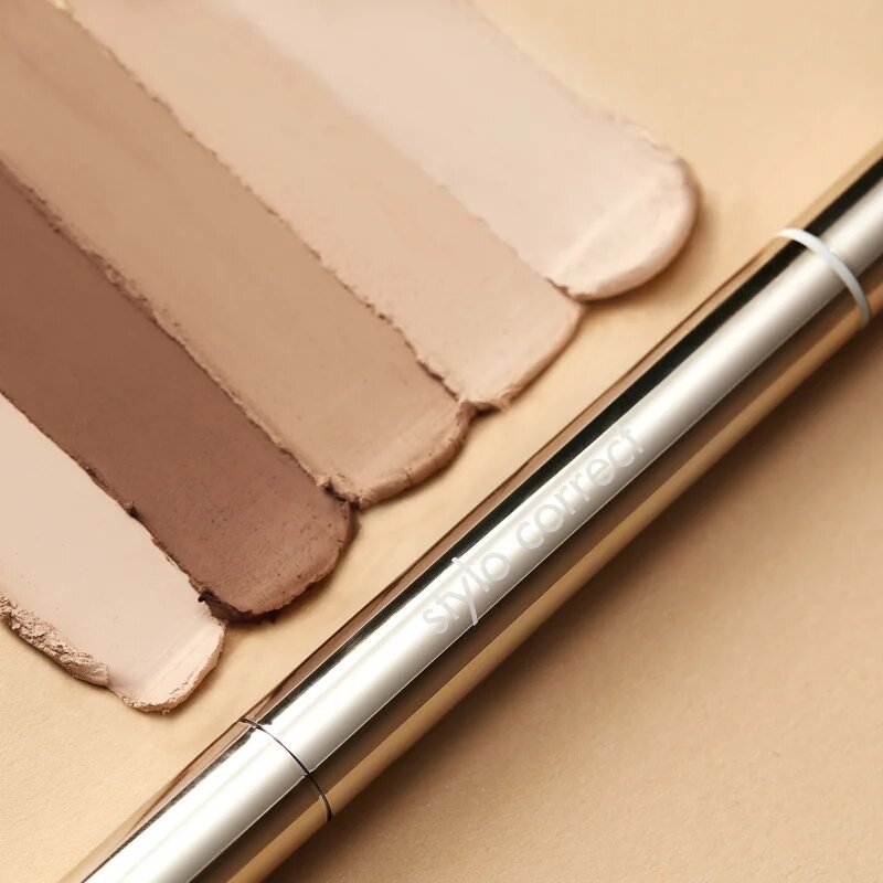 Sisley Stylo Correct negovalni korektor z visokim prekrivanjem odtenek N°00 1.7 g