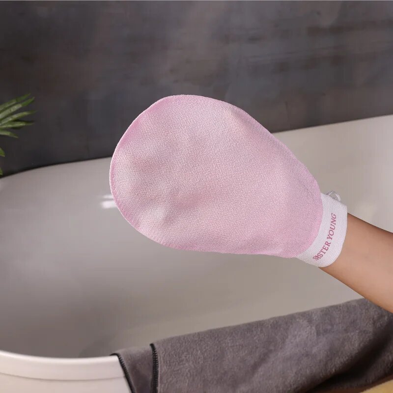 Sister Young NOVA Exfoliating Glove rokavica za piling za telo Pink 1 caps.