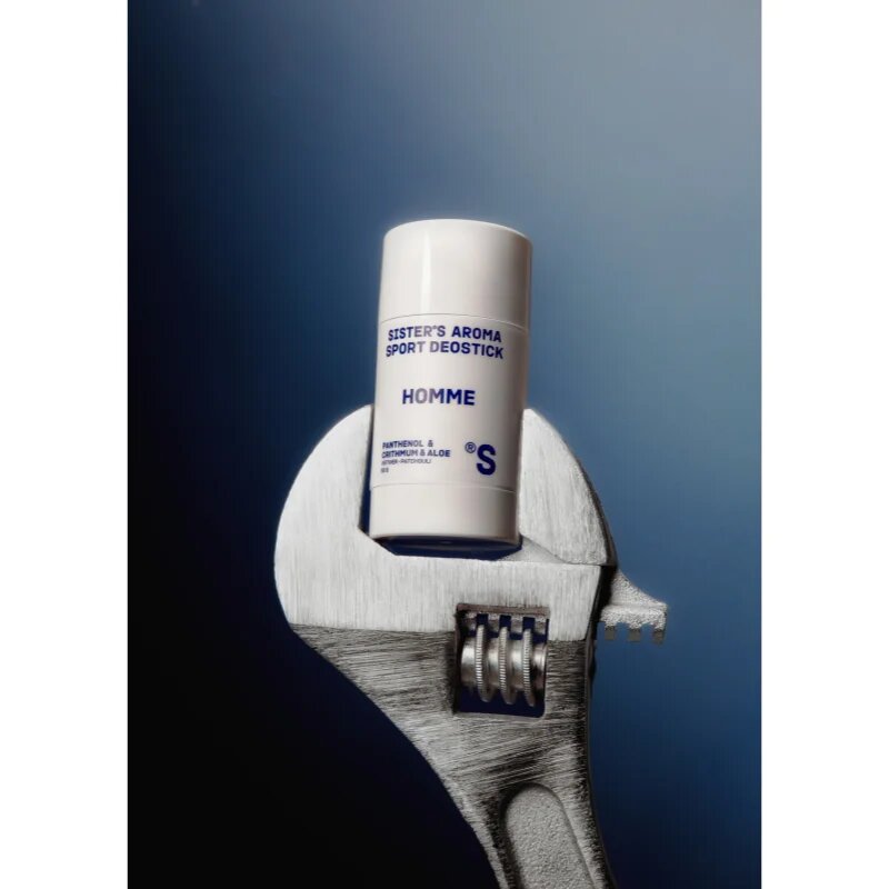 Sister's Aroma Homme Sport Deostick trdi deodorant proti neprijetnemu vonju in potenju za moške 50 g