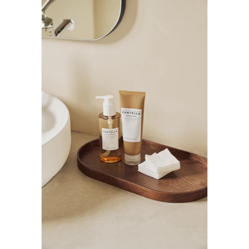 SKIN1004 Madagascar Centella Double Cleansing Duo set za čisto in pomirjeno kožo obraza