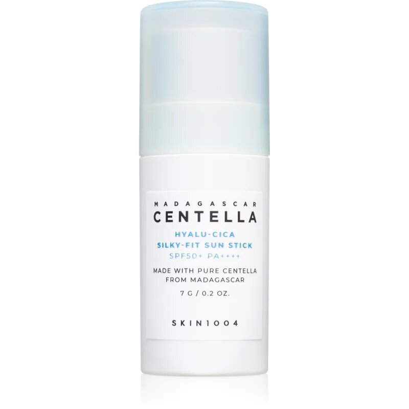 SKIN1004 Madagascar Centella Hyalu-Cica Silky-Fit Sun Stick zaščitna vlažilna paličica SPF 50+ 7 g