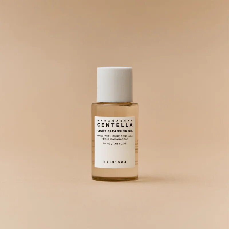 SKIN1004 Madagascar Centella Light Cleansing Oil čistilno olje za odstranjevanje ličil s pomirjajočim učinkom 30 ml