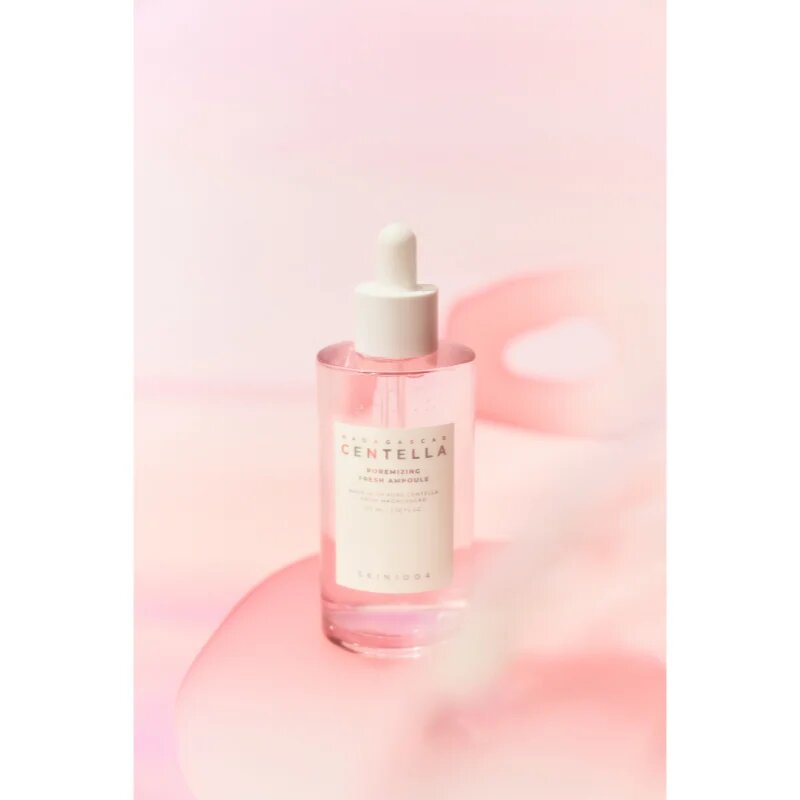 SKIN1004 Madagascar Centella Poremizing Fresh Ampoule razstrupljevalni serum za obraz za glajenje kože in zmanjšanje por 100 ml
