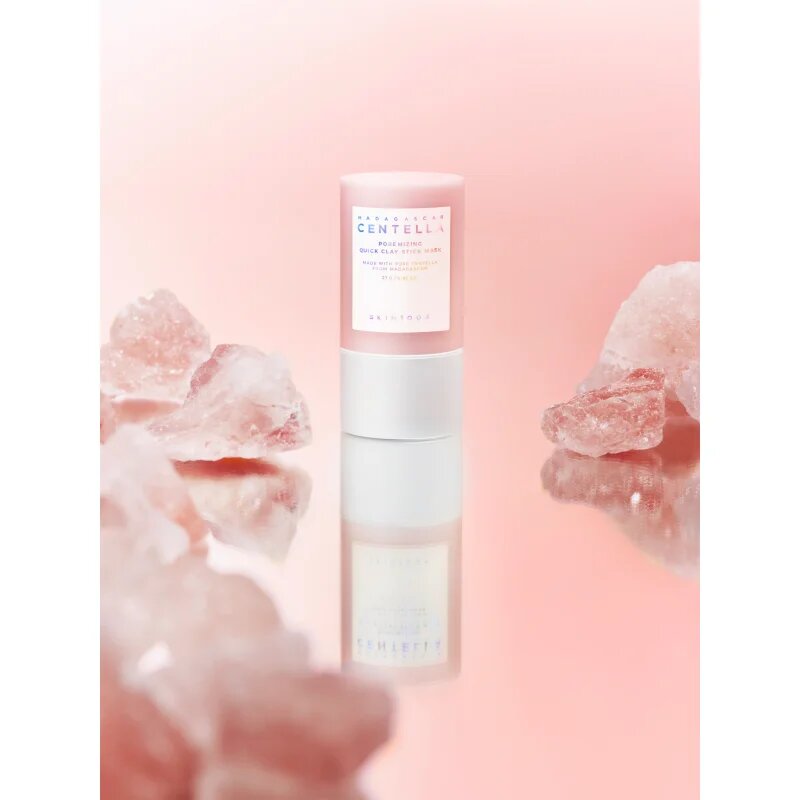 SKIN1004 Madagascar Centella Poremizing Quick Clay Stick Mask čistilna maska za obraz iz ilovice v paličici 27 g